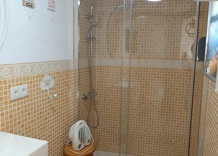 Апартаменты Flor De Lis 1 *