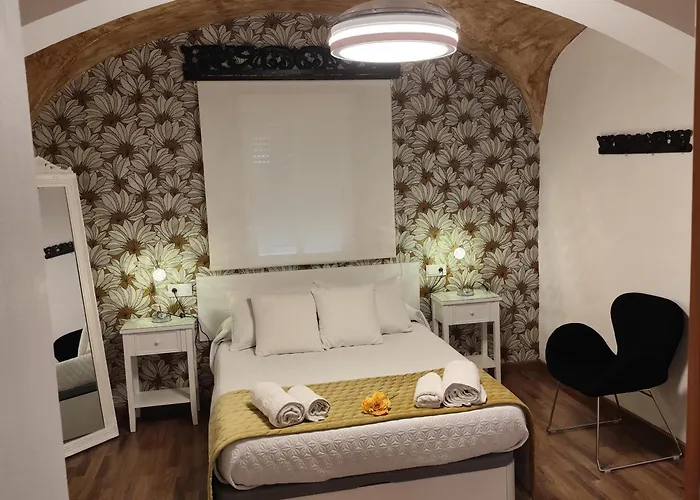 Flor De Lis 1 Апартаменты Касерес